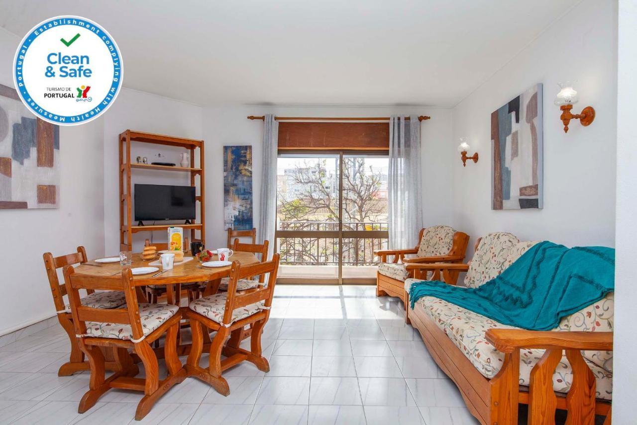 B78 - Fragoso Downtown Appartement